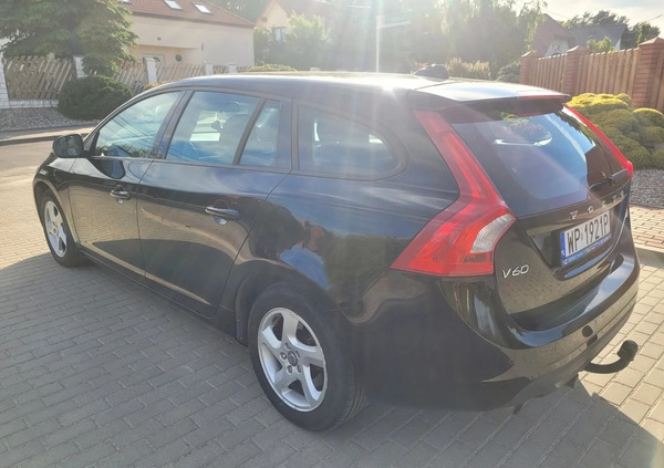 Volvo V60 cena 27900 przebieg: 289000, rok produkcji 2012 z Łęczyca małe 254